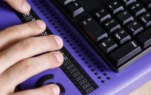 Handys für Blinde und Sehbehinderte: Tastatur