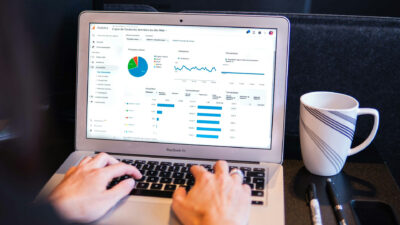 Microsoft 365 : pourquoi opter pour un outil de reporting dédié aujourd'hui ?